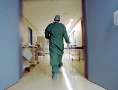 Συνολικά 43 τραυματίες από την πυρκαγιά νοσηλεύονται ακόμα - Οι 10 σε κρίσιμη κατάσταση